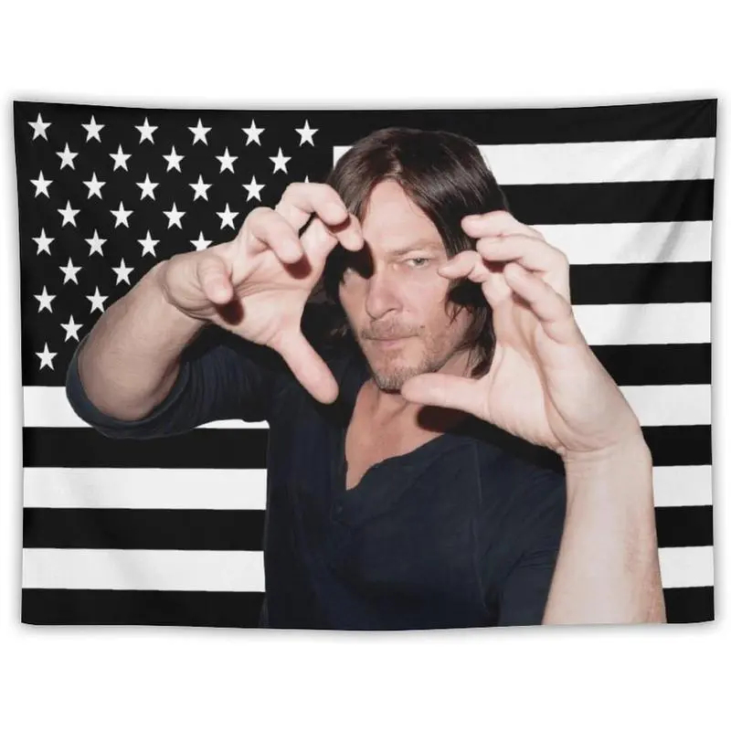 Wall Scroll Tapestry - VIKAMA Daryl Dixon Gobelin z flagą