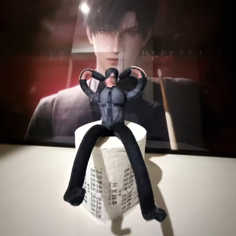 Lalka Love and Deep Space Cale – Plush Doll Anime recenzja i cena